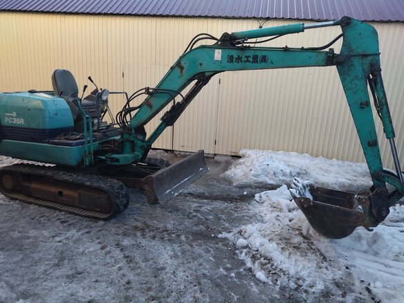 2000 Komatsu PC35, зелёный, 1100000 рублей - вид 1