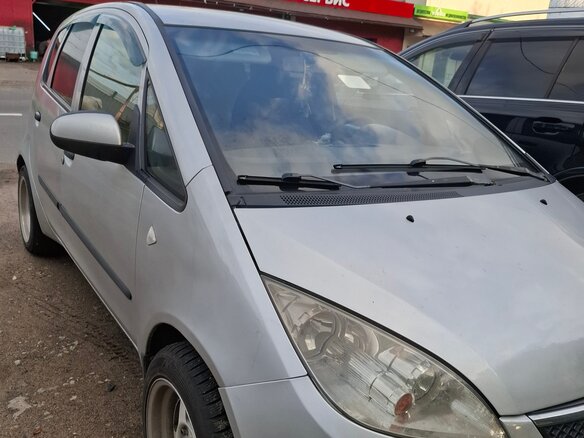 2005 Mitsubishi Colt VI (Z20/Z30), серебристый, 445000 рублей - вид 2