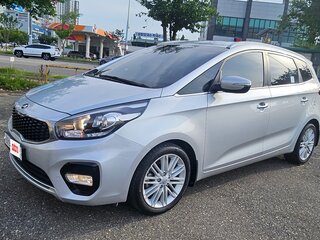 2017 Kia Carens III (RP), серебристый, 1200000 рублей, вид 1