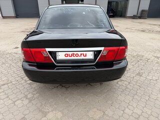 2005 Kia Magentis I Рестайлинг, чёрный, 590000 рублей, вид 3