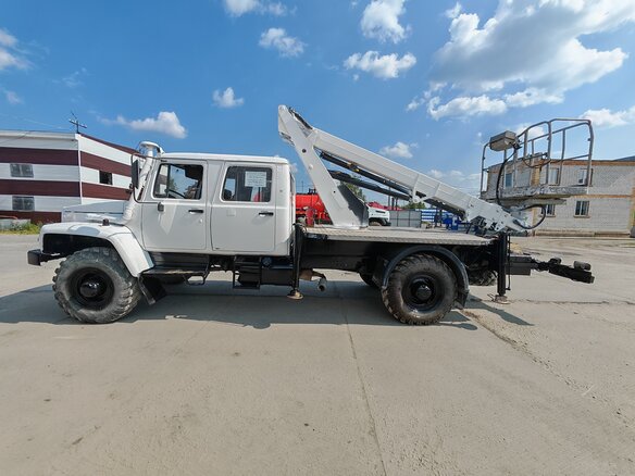 2010 ГАЗ 3308, белый, 2000000 рублей - вид 7