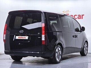 2024 Hyundai Staria I, чёрный, 5555555 рублей, вид 2