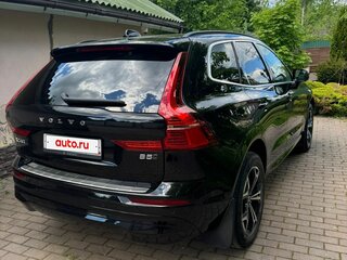 2021 Volvo XC60 II Рестайлинг, чёрный, 4100000 рублей, вид 4