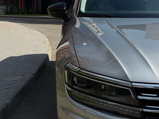 2019 Volkswagen Tiguan II, серебристый, 2100000 рублей, вид 4
