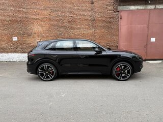2019 Porsche Cayenne III, чёрный, 7500000 рублей, вид 1