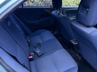 2002 Mitsubishi Carisma I Рестайлинг, серебристый, 227000 рублей, вид 4