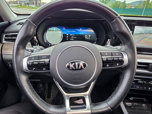2020 Kia K5 III, чёрный, 3399000 рублей - вид 11
