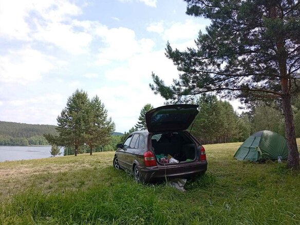 1999 Mazda 323 VI (BJ), пурпурный, 150000 рублей - вид 1