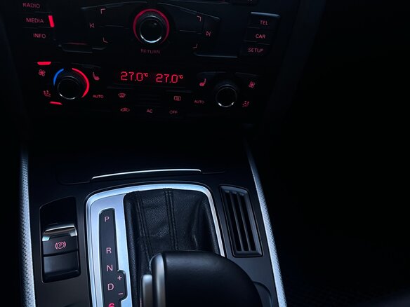 2011 Audi A4 IV (B8), белый, 800000 рублей - вид 12