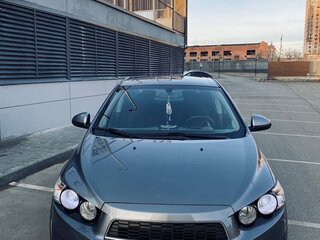 2014 Chevrolet Aveo II, серый, 780000 рублей, вид 2