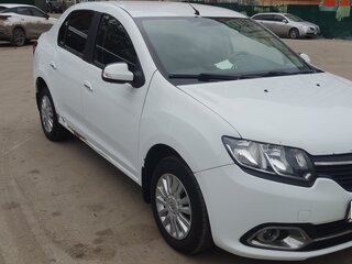 2015 Renault Logan II, белый, 680000 рублей, вид 2