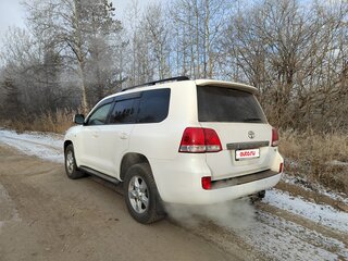 2010 Toyota Land Cruiser 200 Series, белый, 3300000 рублей, вид 5