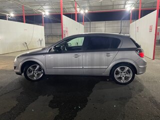 2011 Opel Astra H Рестайлинг, серебристый, 520000 рублей, вид 5