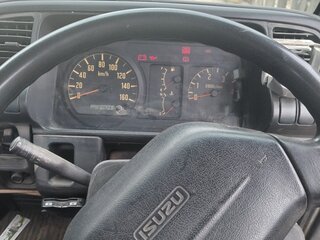 2001 Isuzu MU II, белый, 660000 рублей, вид 1