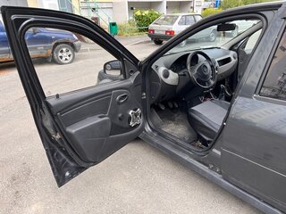2010 Renault Logan I Рестайлинг, серый, 300000 рублей, вид 5