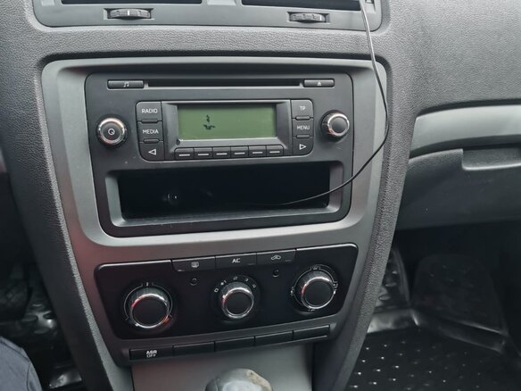 2011 Skoda Octavia II (A5) Рестайлинг, серый, 600000 рублей - вид 10
