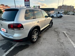 2008 Volkswagen Touareg I Рестайлинг, золотистый, 900000 рублей, вид 5