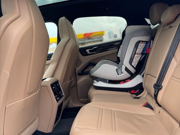 2020 Porsche Cayenne Coupé III, чёрный, 7850000 рублей - вид 25
