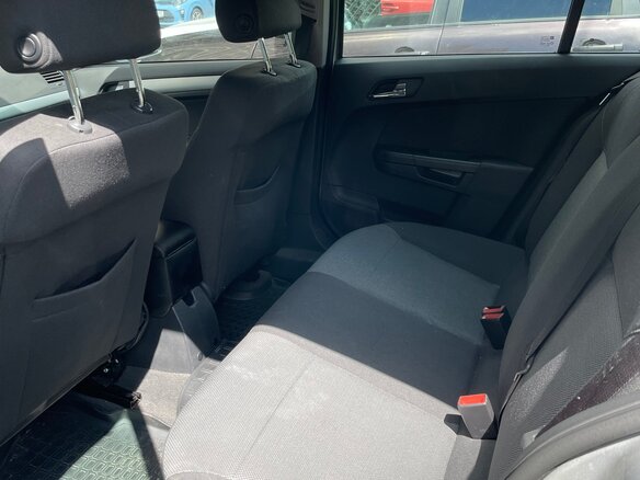 2013 Opel Astra H Рестайлинг, серебристый, 799000 рублей - вид 12