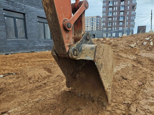 2021 Hitachi ZX210, оранжевый - вид 17