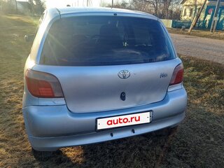 1999 Toyota Vitz I (P10), серый, 190000 рублей, вид 4