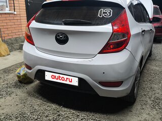 2011 Hyundai Solaris I, белый, 560000 рублей, вид 3
