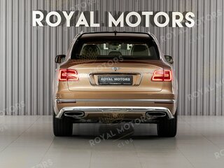 2016 Bentley Bentayga I, коричневый, 8999999 рублей, вид 4