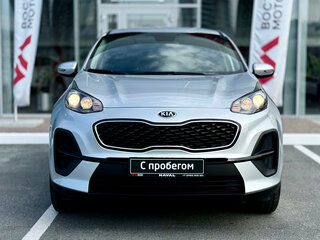 2020 Kia Sportage IV Рестайлинг, серебристый, 2545000 рублей, вид 2