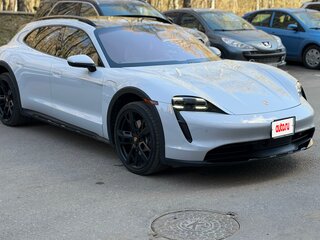2022 Porsche Taycan 4 Cross Turismo I, серый, 9600000 рублей, вид 1