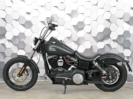 2016 Harley-Davidson Street Bob, чёрный, 879000 рублей, вид 4