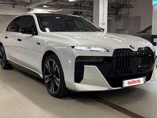 2023 BMW 7 серии M760e xDrive VII (G70), белый, 14000000 рублей, вид 1