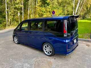 2015 Honda Stepwgn Spada V, синий, 1920000 рублей, вид 5