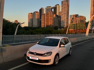 2011 Volkswagen Golf GTI VI, белый, 1150000 рублей, вид 1
