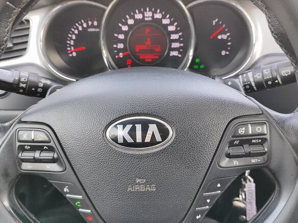 2013 Kia Ceed II, белый, 1180000 рублей - вид 22