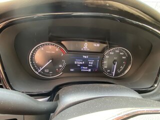 2022 Cadillac XT5 I Рестайлинг, чёрный, 4380000 рублей, вид 2