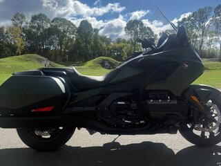 2023 Honda GL 1800 Gold Wing, чёрный, 2800000 рублей, вид 4