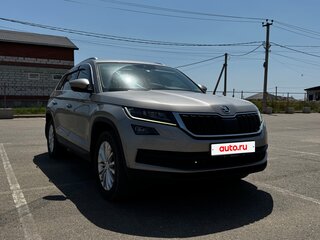 2018 Skoda Kodiaq I, бежевый, 2800000 рублей, вид 2