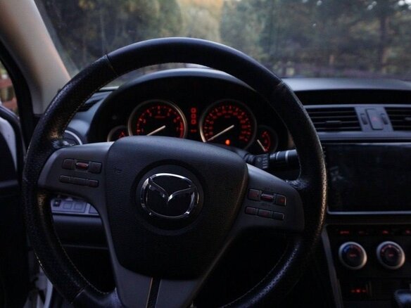 2008 Mazda 6 II (GH), белый, 1250000 рублей - вид 9
