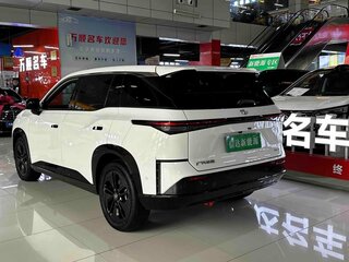 2025 Toyota bZ3X 58.3 kWh, белый, 2850000 рублей, вид 3