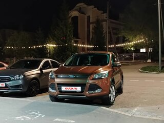 2014 Ford Kuga II, коричневый, 1000000 рублей, вид 3