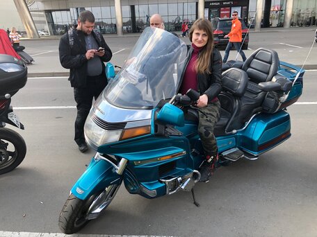 1993 Honda GL 1500 Gold Wing, зелёный, 700000 рублей, вид 1