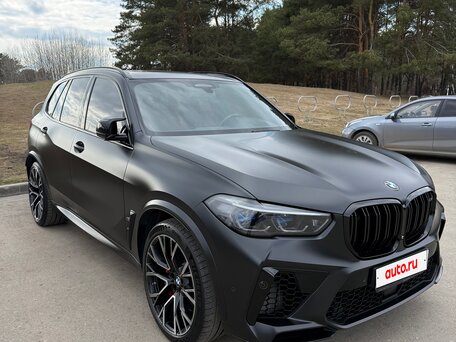 2021 BMW X5 M Competition III (F95), чёрный, 11500000 рублей, вид 3