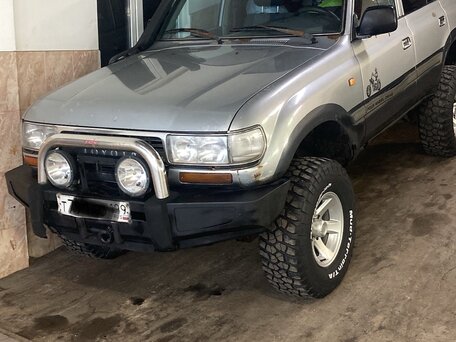 1993 Toyota Land Cruiser 80 Series, серый, 850000 рублей, вид 1