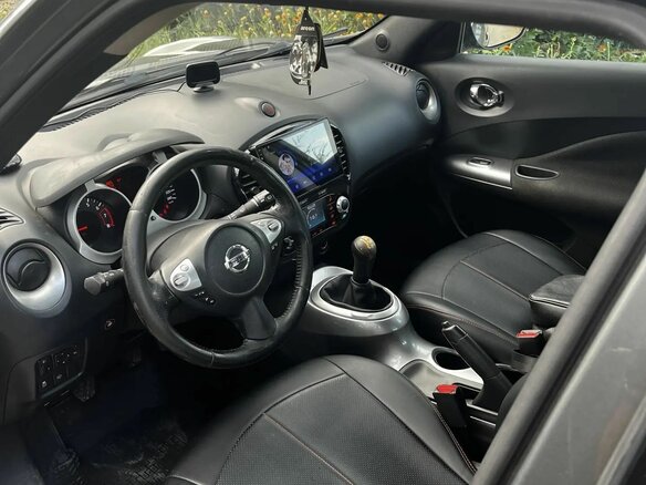 2011 Nissan Juke I, серый, 895000 рублей - вид 3