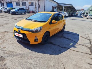 2012 Toyota Aqua I, жёлтый, 670000 рублей, вид 1