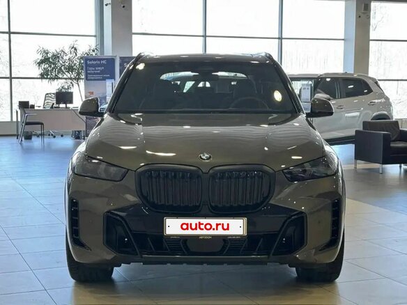 2025 BMW X5 30d IV (G05/G18) Рестайлинг, коричневый - вид 2