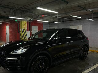 2020 Porsche Cayenne III, чёрный, 6800000 рублей, вид 2
