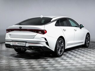 2021 Kia K5 III, белый, 2300000 рублей, вид 5