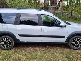 2025 Lada (ВАЗ) Largus Cross I Рестайлинг, белый, 1650000 рублей, вид 2