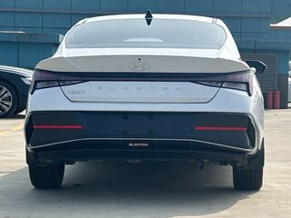 2023 Hyundai Elantra N Line VII (CN7) Рестайлинг, белый, 1971000 рублей, вид 4